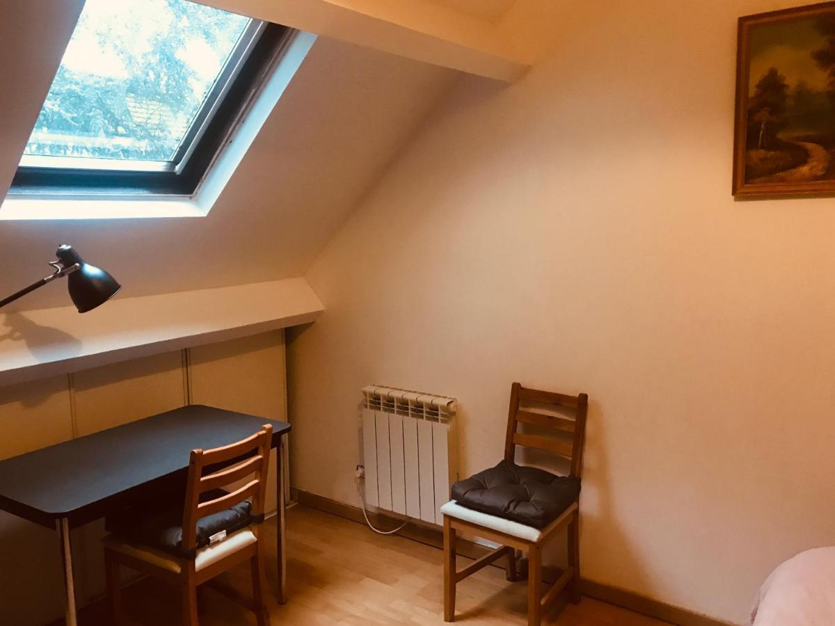 Maison De Longde-Appartement Avec 2 Chambres Villejuif Eksteriør bilde