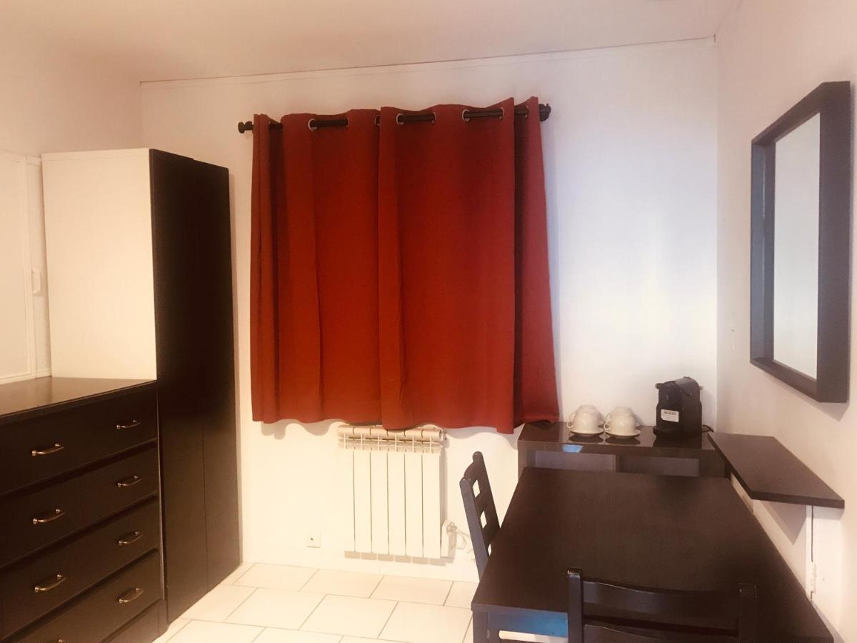 Maison De Longde-Appartement Avec 2 Chambres Villejuif Eksteriør bilde