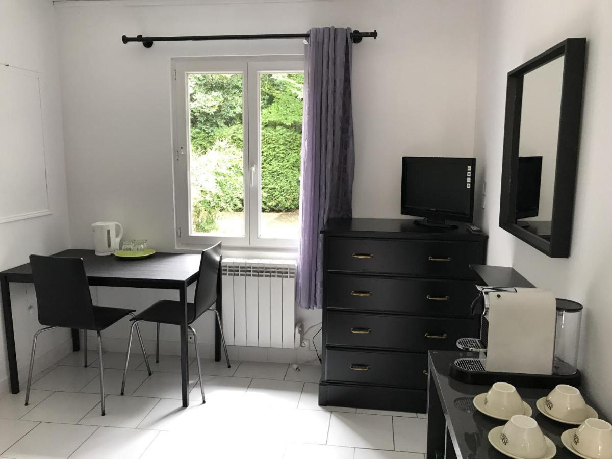 Maison De Longde-Appartement Avec 2 Chambres Villejuif Eksteriør bilde